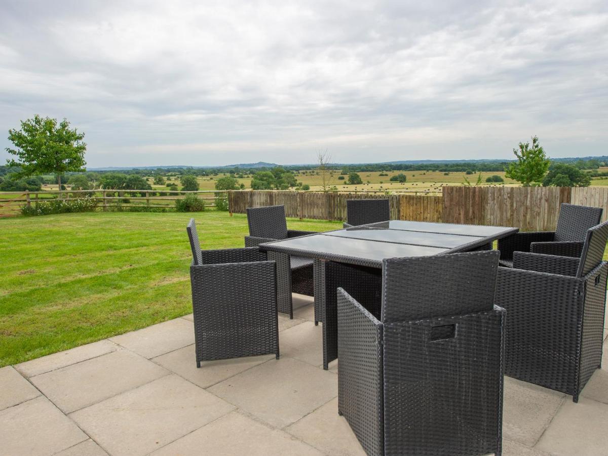 Starling Lodge Wedmore Exterior photo